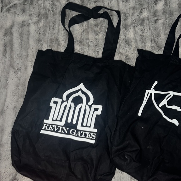Kevin gates 2 tote bags - Picture 4 of 4